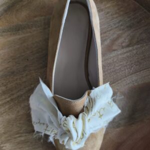 mocasin ante camel con lazo de seda