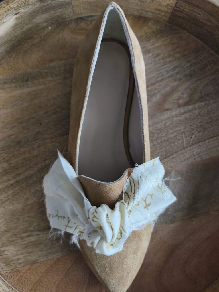 mocasin ante camel con lazo de seda